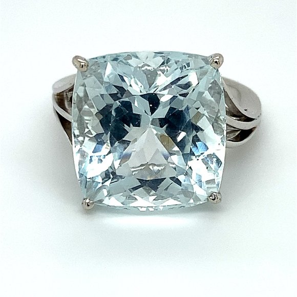 Aquamarine 20.00ct Solid 18K White Gold Ring - Picture 1 of 6